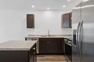 27 Village Cir, Augusta, ME 04330 - Photo 7