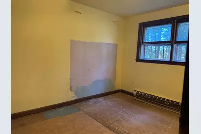 32 Nyes Corner Drive, Fairfield, ME 04937 - Photo 11