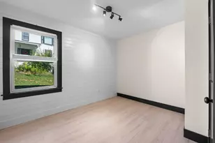 38 High St, North Berwick, ME 03906 - Photo 17