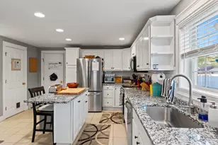 24 Celebration Ct, Portland, ME 04102 - Photo 13