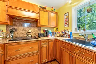 114 Garden Cir, Auburn, ME 04210 - Photo 7
