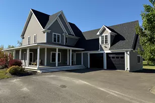 64 Meadow Ln, Houlton, ME 04730 - Photo 3