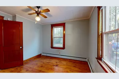 47 Goddard Road, Lewiston, ME 04240 - Photo 15