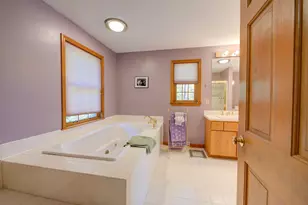 17 Blueberry Point Rd, Raymond, ME 04071 - Photo 37