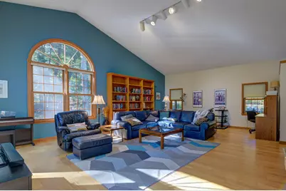 17 Blueberry Point Road, Raymond, ME 04071 - Photo 13