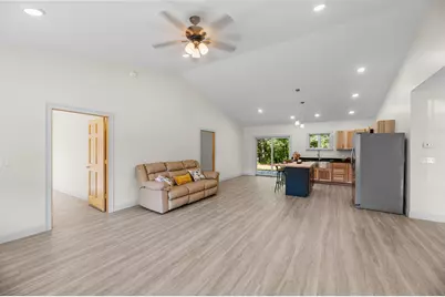 410 Peltoma Avenue, Pittsfield, ME 04967 - Photo 21