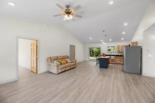 410 Peltoma Ave, Pittsfield, ME 04967 - Photo 21