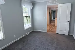 3 Lakeview Dr, Holden, ME 04429 - Photo 7