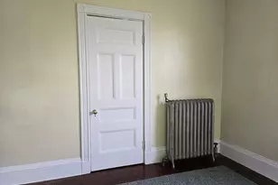 92 Pine St, Lewiston, ME 04240 - Photo 9