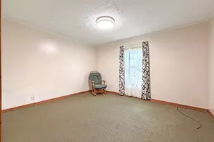 22 Washington St, Caribou, ME 04736 - Photo 13
