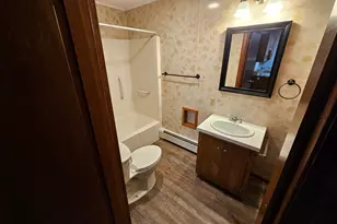 18 Leavitt St, Skowhegan, ME 04976 - Photo 9