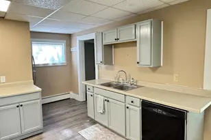 35 Dyer St, Presque Isle, ME 04769 - Photo 5