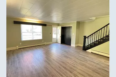 35 Dyer Street, Presque Isle, ME 04769 - Photo 9