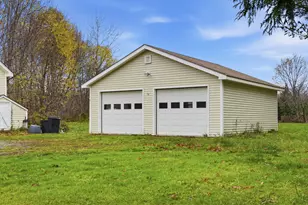 879 Hudson Rd, Glenburn, ME 04401 - Photo 67