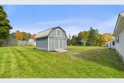 71 Garden Circle, Caribou, ME 04736 - Photo 3