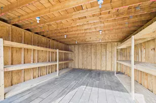 71 Garden Cir, Caribou, ME 04736 - Photo 35