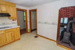 14 School St, Dexter, ME 04930 - Photo 9