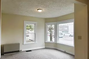 33 Shepard St, Bath, ME 04530 - Photo 5