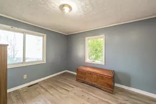 23 Osgood Ave, Mexico, ME 04257 - Photo 7