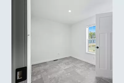 14 Valerie Lane, Waterville, ME 04901 - Photo 17