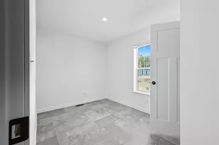 14 Valerie ln, Waterville, ME 04901 - Photo 17