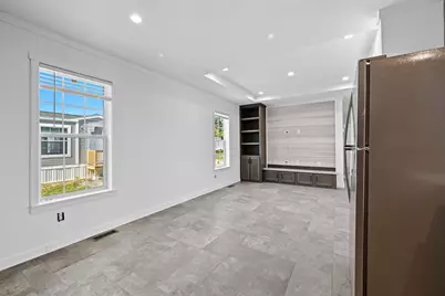 14 Valerie Lane, Waterville, ME 04901 - Photo 5