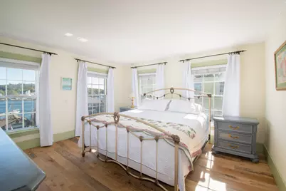 53 Commercial Street, Boothbay Harbor, ME 04538 - Photo 25