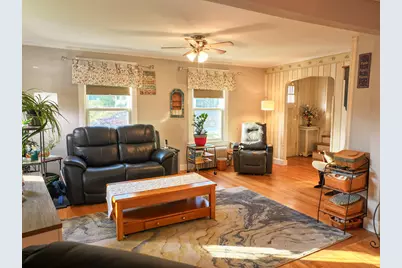 21 Androscoggin Avenue, Lewiston, ME 04240 - Photo 15