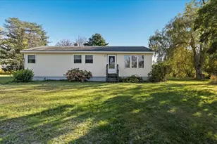 21 Knox Brothers Ave, Searsport, ME 04974 - Photo 1