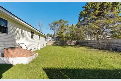 21 Knox Brothers Avenue, Searsport, ME 04974 - Photo 57