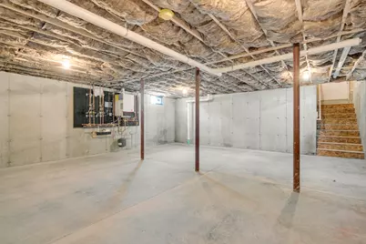 30 Palmer Street, Westbrook, ME 04092 - Photo 29