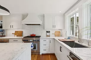 263 Foreside Rd, Falmouth, ME 04105 - Photo 11