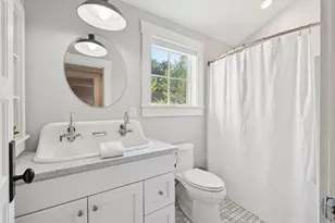 263 Foreside Rd, Falmouth, ME 04105 - Photo 25