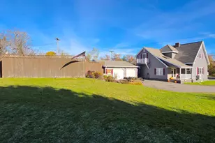 8 Benjamin St, Mars Hill, ME 04758 - Photo 7