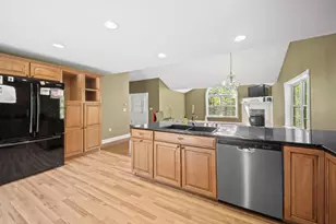 179 Monroe Rd, Hampden, ME 04444 - Photo 9