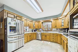 33 Lynn Dr, Caribou, ME 04736 - Photo 7