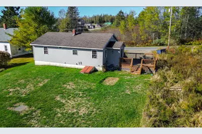 406 W Kennebec Road, Machias, ME 04654 - Photo 7