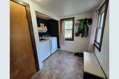 39 Washington Street, Caribou, ME 04736 - Photo 15