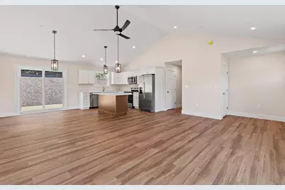 18 Hillside Drive, Raymond, ME 04071 - Photo 5