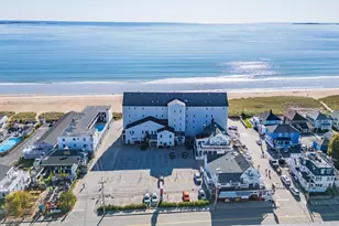 39 W Grand Ave, Old Orchard Beach, ME 04064 - Photo 9