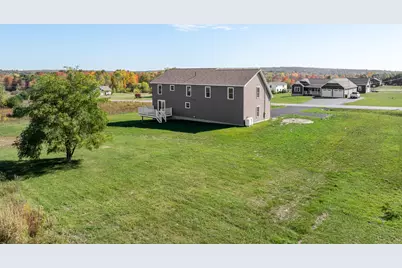 106 Amberside Drive, Hermon, ME 04401 - Photo 5