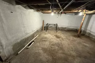 75 Elm St, Millinocket, ME 04462 - Photo 37