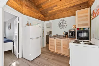 2 Wintergreen Street, Old Orchard Beach, ME 04064 - Photo 5