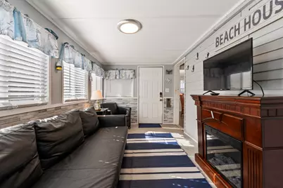 2 Wintergreen Street, Old Orchard Beach, ME 04064 - Photo 11