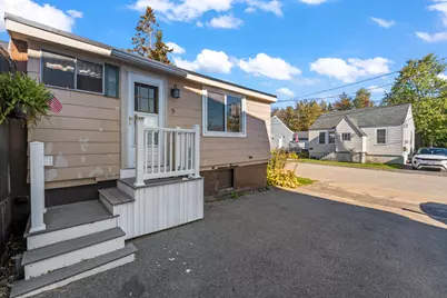 5 Carll Avenue, Old Orchard Beach, ME 04064 - Photo 3
