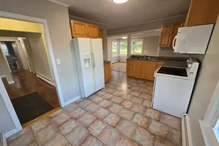 44 Garden Cir, Caribou, ME 04736 - Photo 13