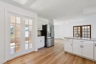 17 Chestnut Dr, Topsham, ME 04086 - Photo 59