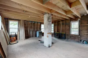 529 Riverside Dr, Auburn, ME 04210 - Photo 9