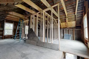 529 Riverside Dr, Auburn, ME 04210 - Photo 11