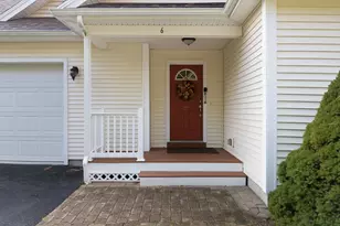6 Macintosh Ln, Lewiston, ME 04240 - Photo 3